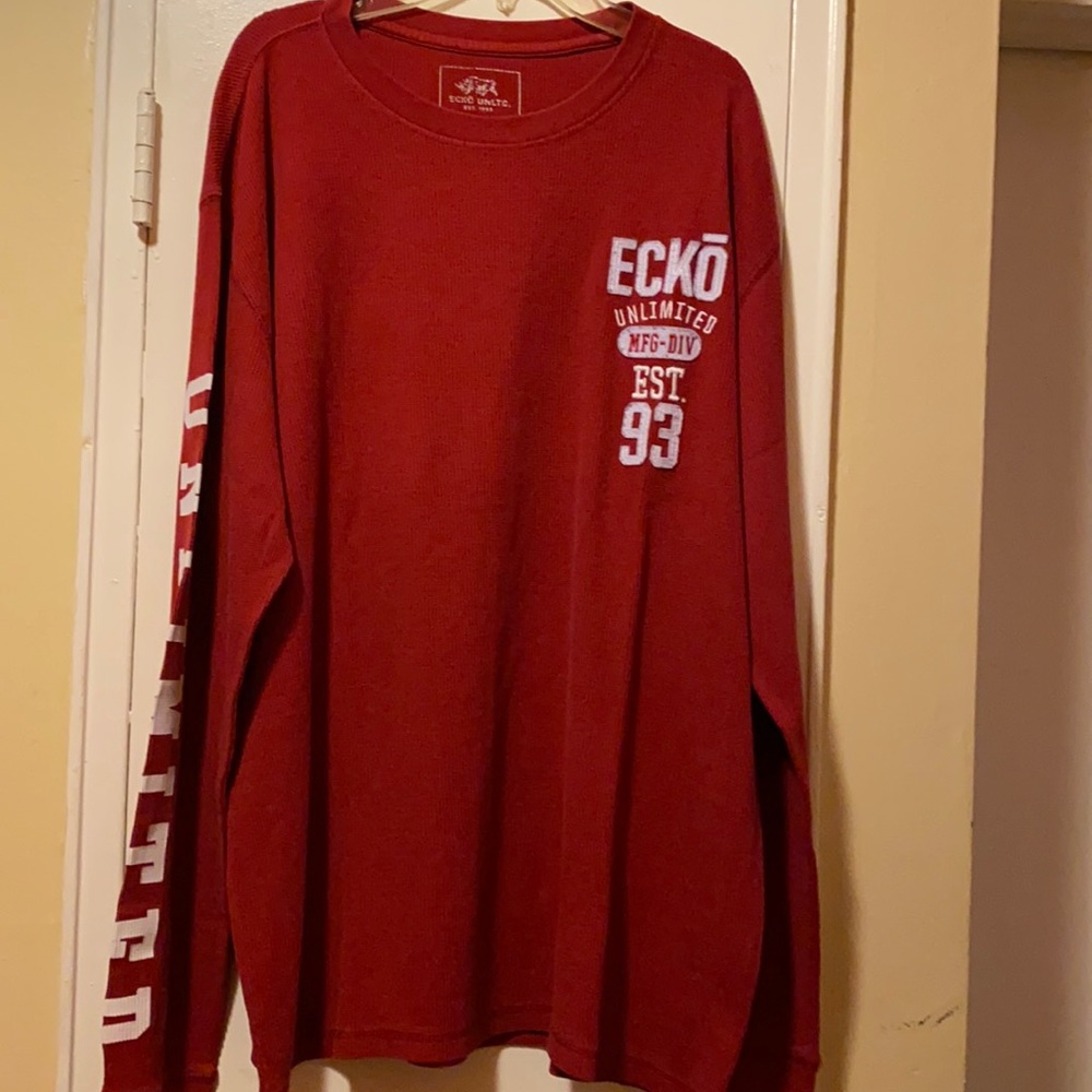 Men’s maroon Echo long sleeve shirt